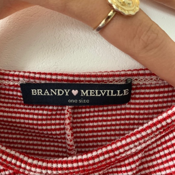 ✨2 for $15✨Halter crop top - Picture 3 of 3